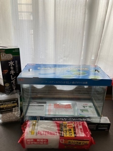 GEX ガラス水槽60cm 未使用品！