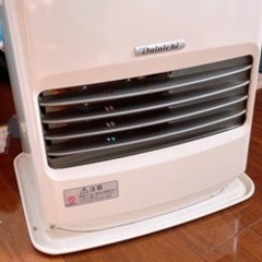 石油ファンヒーター(灯油満タン)