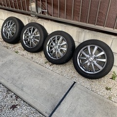 スタッドレスタイヤ　キャンバス　USEDの画像
