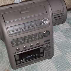M35ステージア純正オーディオになります。の画像