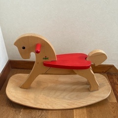 木馬（nic社ドイツ製）の画像