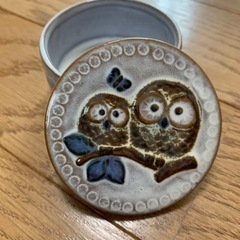 ㊳《中古品》陶器小物入れ　フクロウ