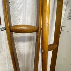 松葉杖　レトロ　木製の画像