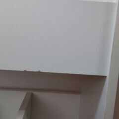 絵本ラックの画像
