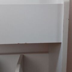 絵本ラックの画像