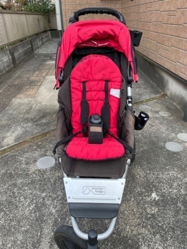 マウンテンバギープラスワン（二人乗りベビーカー）
