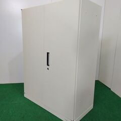 中古　okamura製 VILLAGE　両開き書庫 カギあり　8VS161 Z924　【Q0517-04松】