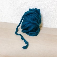 ブルー毛糸