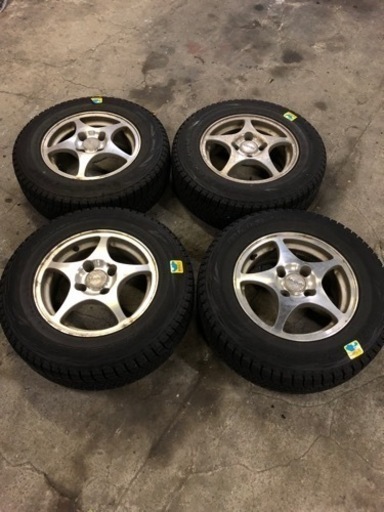 ホンダモデューロアルミスタッドレス付き