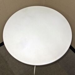 売却済み【平日取りに来ていただける方】IKEA★サイドテーブル★丸テーブル★LINDVED★金属製★ホワイト(2Z0320)の画像