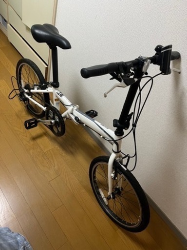 （取引終了）簡単に運べて何処でもチョイ乗り　折りたたみ自転車