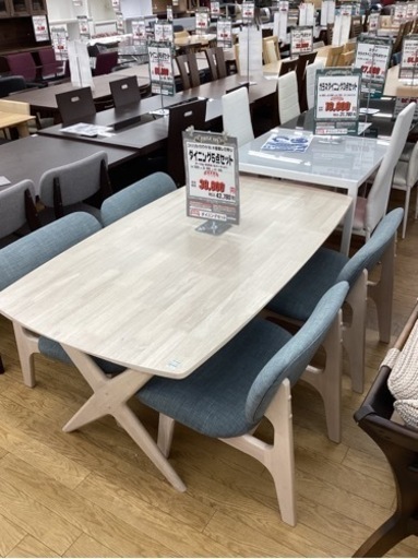 KK-36【新入荷　リサイクル品】人気商品　ニトリ　リラックスワイド160 ダイニング5点セット　白系