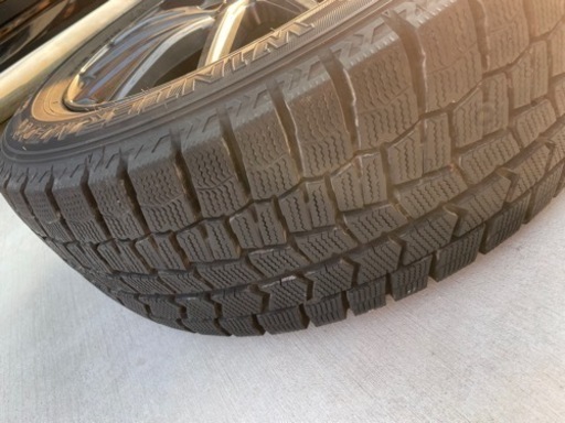 取引中 スタッドレスタイヤ ホイール付 215/55R17