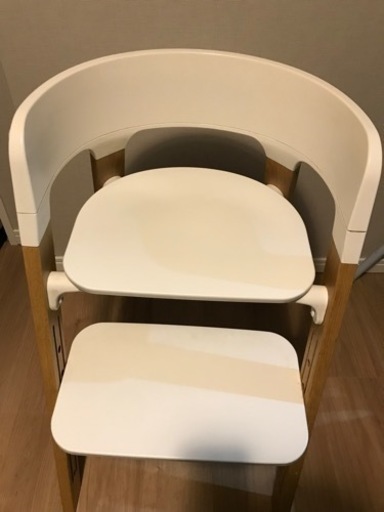 【受渡者決定のため新規メッセージ受付不可】元値の三分の一以下☆STOKKE  ストッケ　Steps Chair