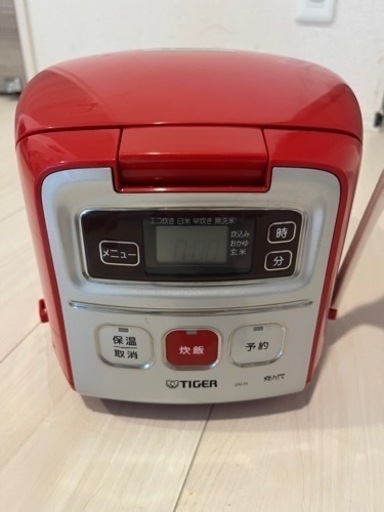 [取引早い方優先]  TIGER  炊飯器　3合　中古品
