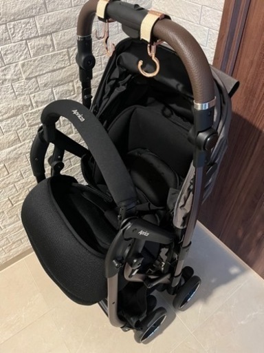 アップリカ　オプティアクッショングレイス