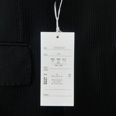 『最終値下げ3000円』スーツ（ウール78%、スリーピース・オールシーズン、黒・シャドーストライプ・微光沢、A6サイズ）の画像