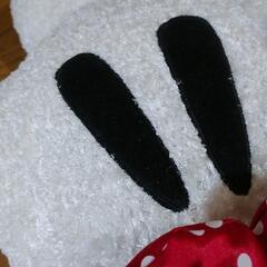 未使用　ミッキーグローブ　BIGクッション　アミューズメント品　ふわもこクッション　ディズニーの画像