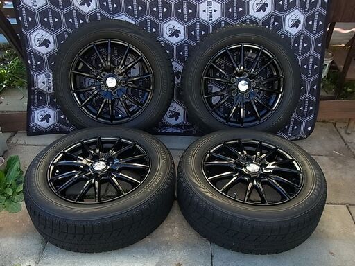 中古手渡し訳アリ スタッドレス ブリザックVRX 205/60R16 Weds VELVASPORT 6.5J-16+53 4本セット　ステップワゴンなどに