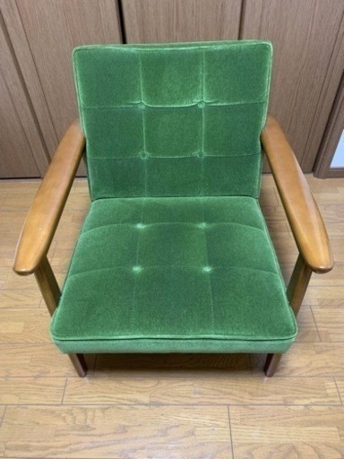 【取りに来てくれる方限定】【中古】カリモク60 Kチェア1シーター モケットグリーン
