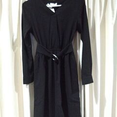 新品🌻　Sサイズa.v.vワンピースの画像