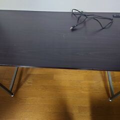 （11/21まで）PCデスク取りに来てくれる方