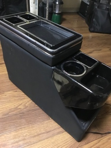 ワンボッス用コンソールBOX