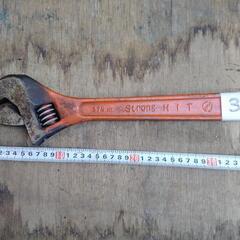 モンキーレンチ　工具　日曜大工　建築工事の画像