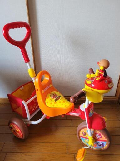 【美品】アンパンマン三輪車