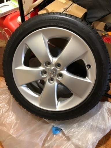 プリウス30純正アルミ付き・ブリジストンVRX2