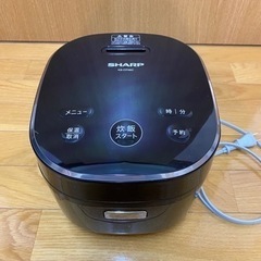 【美品】SHARP 炊飯器　３号炊きの画像