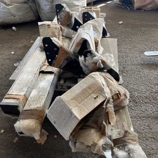 トラック　リヤバンパー