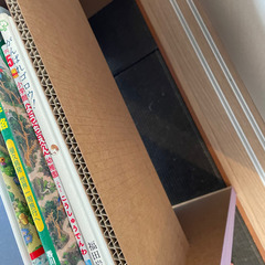 ダンボール本立ての画像