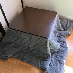 コタツ