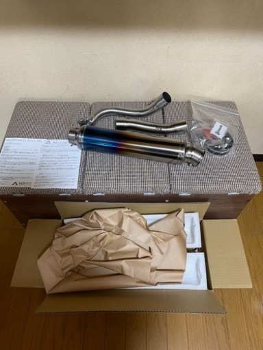 ホーネット250L C Iラウンドフルチタンスリップオンマフラー新品