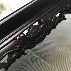 【美品】若葉脚花梨座卓　高級座敷机　透かし彫り　特注ガラス付　の画像