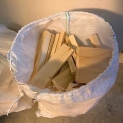 焚き火用木材㉔の画像