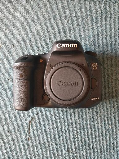 Canon キヤノン EOS 7D Mark II Mark2