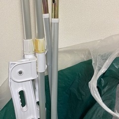 突っ張り式物干し