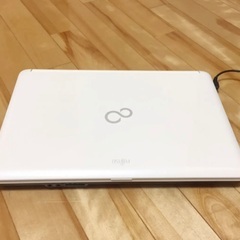 LIFEBOOK AH42/EY  中古ノートパソコン メモリー６GBの画像