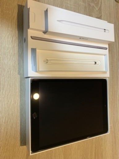 i Pad（第８世代）Wi-Fi 128GB Apple pencil付き