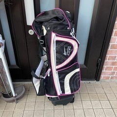 レディースゴルフバッグ　　話し合い中です