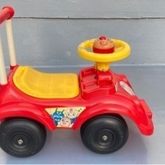 アンパンマン乗用玩具　手押し車の画像