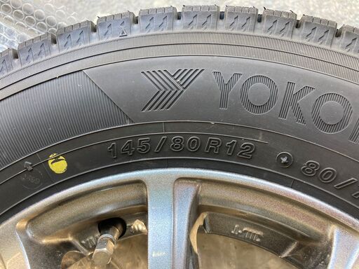 スタッドレスタイヤ