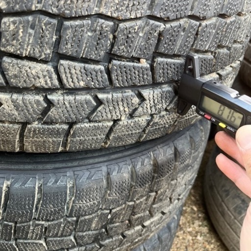 プジョー純正？ PCD100.195/55R15
