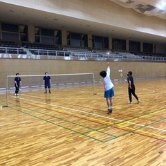 【11/27昼】バドミントン参加者募集中✨