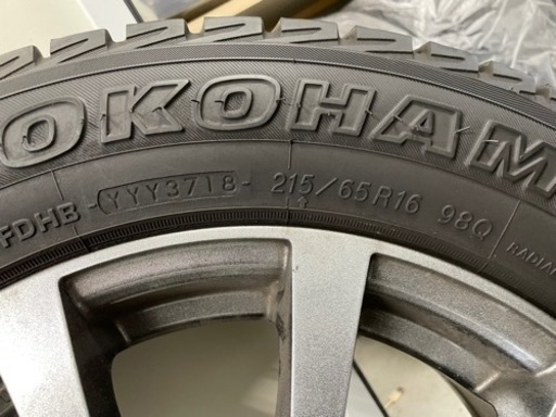 エクストレイル着用　スタッドレス　4本目AW付