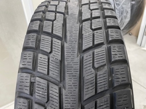 エクストレイル着用　スタッドレス　4本目AW付