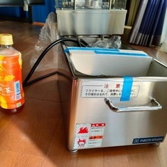 卓上フライヤー