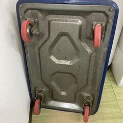 無料【中古品】折り畳み式スチール製　台車　※汚れ傷有りの画像